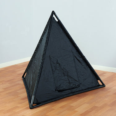 pyramid dark den